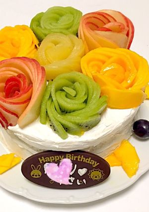 簡単華やか❀フルーツ花のバースデーケーキ-レシピのメイン写真