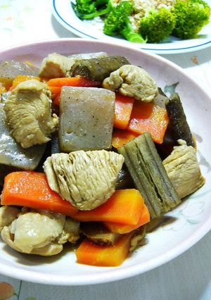 鶏胸肉と根菜の黒酢煮：レオン亭-レシピのメイン写真