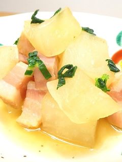 大根とベーコンの煮物-レシピのメイン写真