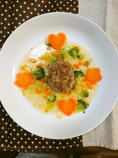 犬用♡七五三に野菜ジュレ仕立てハンバーグ-レシピのメイン写真