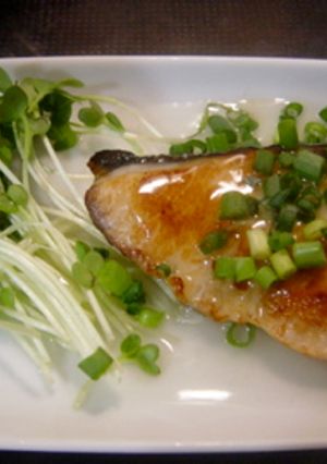 ブリのニンニク塩ダレ焼き-レシピのメイン写真