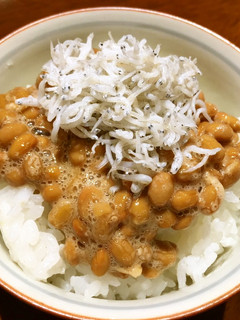 水戸の食卓より♪シラス納豆-レシピのメイン写真