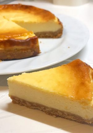 水切YGと牛乳で濃厚ベイクドチーズケーキ-レシピのメイン写真