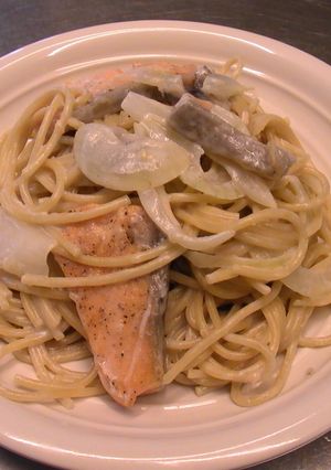 サーモンのクリームパスタ-レシピのメイン写真