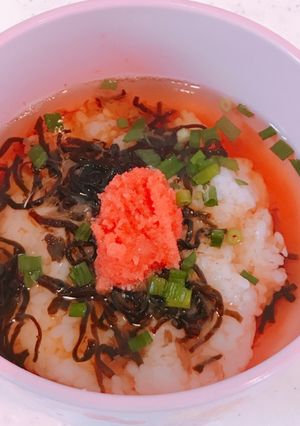 明太子と塩昆布と鰹節に熱湯で、だし茶漬け-レシピのメイン写真