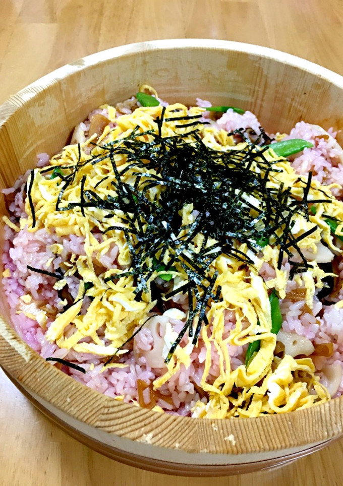 大人の給食☆花見ずし（桃色ちらしずし）-レシピのメイン写真