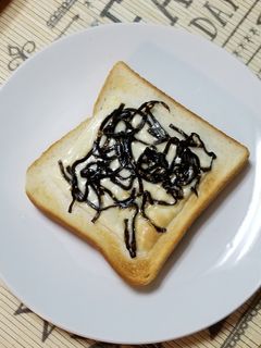 チーズとろける昆布の佃煮トースト-レシピのメイン写真