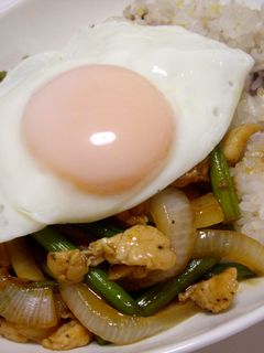 アジアン風☆鶏とニンニクの芽の炒め物-レシピのメイン写真