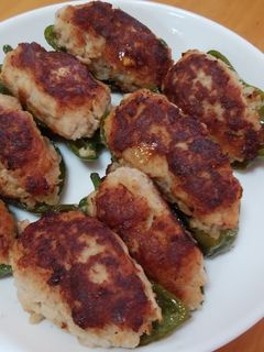 丸ごとピーマンの肉詰め-レシピのメイン写真