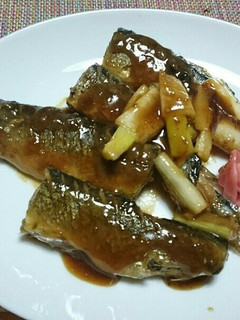 冷めても美味しい~サンマの胡麻足し煮付け-レシピのメイン写真