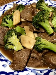 牛肉とブロッコリーのオイスターソース炒め-レシピのメイン写真