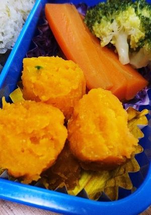 散らからない手づかみ離乳食♪南瓜ゴマ和え-レシピのメイン写真