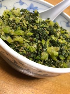 カブの葉っぱの消費には☆カブの葉炒め-レシピのメイン写真