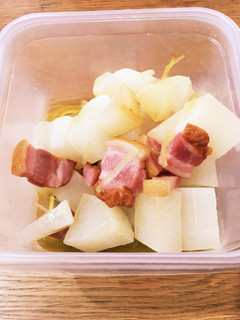 大根とベーコンの炒め物-レシピのメイン写真