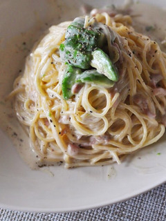 アボカドと塩辛の豆乳クリームパスタ-レシピのメイン写真