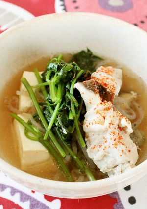レンジで簡単!ロール豚のパクチー鍋-レシピのメイン写真