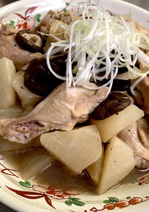 干し椎茸が大切！大根と手羽元の煮込み-レシピのメイン写真