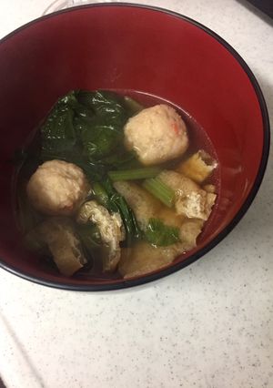 シンプル小松菜と鶏団子の鍋-レシピのメイン写真