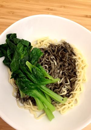 黒ごまの油そば。ゴマのポテンシャル凄っ！-レシピのメイン写真