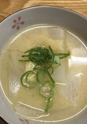 妄想周ちゃんおかず・大根と油揚げのみそ汁-レシピのメイン写真