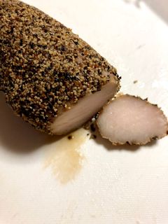 黒胡椒で鶏ハム-レシピのメイン写真