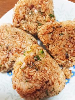残りご飯で、焼おにぎり。-レシピのメイン写真