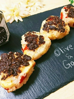 オリーブ&ガーリック風味焼きおにぎり-レシピのメイン写真