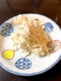 簡単!大根とセロリと帆立貝水煮缶のサラダ-レシピのメイン写真