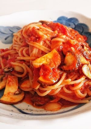 大好き!カプリ風ニンニクとトマトのパスタ-レシピのメイン写真