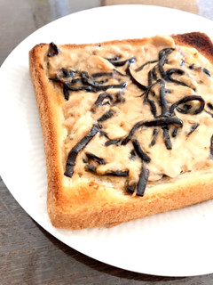 ふじっ子煮のツナマヨトースト-レシピのメイン写真