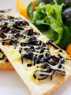 ごま昆布でチーズトースト-レシピのメイン写真