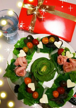 家にある材料で♡クリスマス♡リースサラダ-レシピのメイン写真