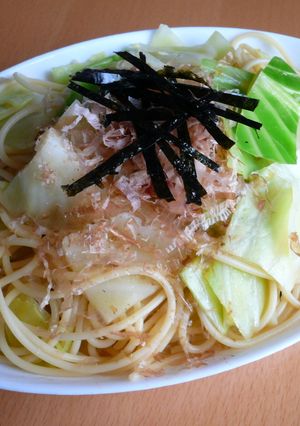 キャベツとおかかのポン酢バター　パスタ-レシピのメイン写真