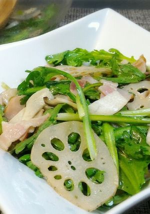 春菊とベーコンのさっぱり甘酸っぱいサラダ-レシピのメイン写真