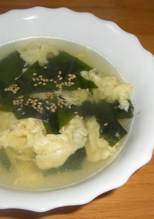 たまごふわふわ☆わかめスープ-レシピのメイン写真