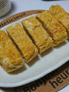 冷めてもジューシー甘めの卵焼き-レシピのメイン写真