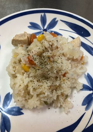 炊飯器でチキンピラフ-レシピのメイン写真