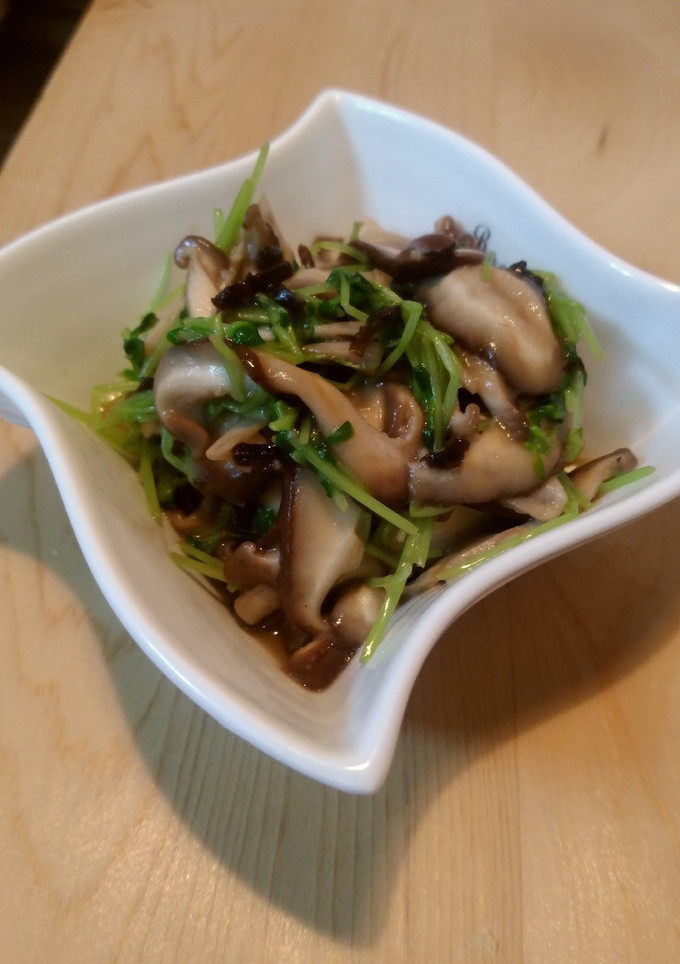 簡単★豆苗と椎茸の塩昆布和え★-レシピのメイン写真