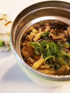 スープジャーで舞茸と高野豆腐のスープ-レシピのメイン写真