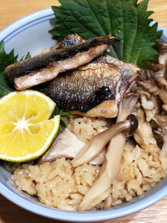 秋刀魚キノコご飯♪-レシピのメイン写真