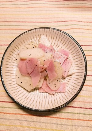 はやとうりとハムのパリパリサラダ！-レシピのメイン写真