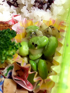 お弁当に♪枝豆ブラックペッパーチーズ-レシピのメイン写真