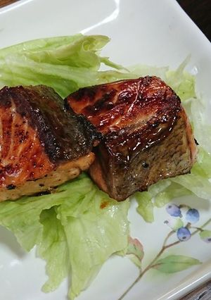 薫りもいい✨秋鮭の照り焼きソテー-レシピのメイン写真