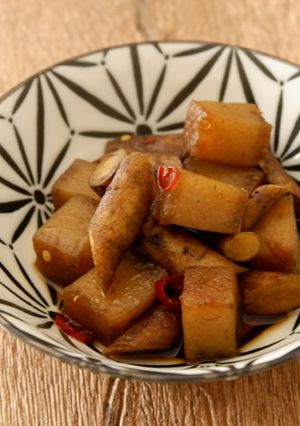 ごぼうとこんにゃくのピリ辛煮-レシピのメイン写真
