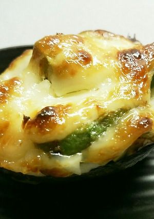アボカドのマヨネーズ焼き-レシピのメイン写真