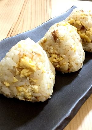 おかかと卵のおにぎり-レシピのメイン写真