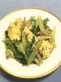 セロリと卵炒め中華風*-レシピのメイン写真