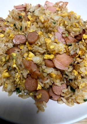 ハムとウインナーの焦がし醤油炒飯-レシピのメイン写真