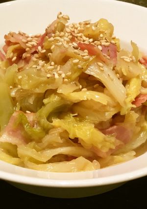 キャベツ大量消費☆コンソメベーコン煮♪-レシピのメイン写真