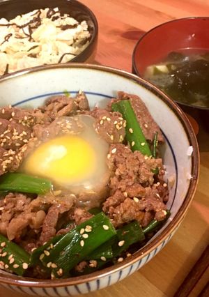 瞬殺焼き肉丼★食べるラー油で-レシピのメイン写真